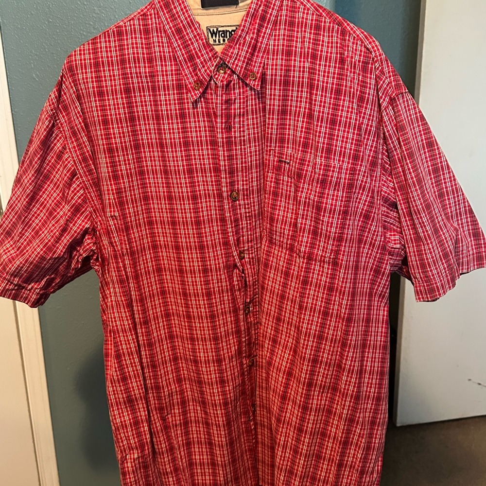 Wrangler Red Plaid Men's Shirt Size XL